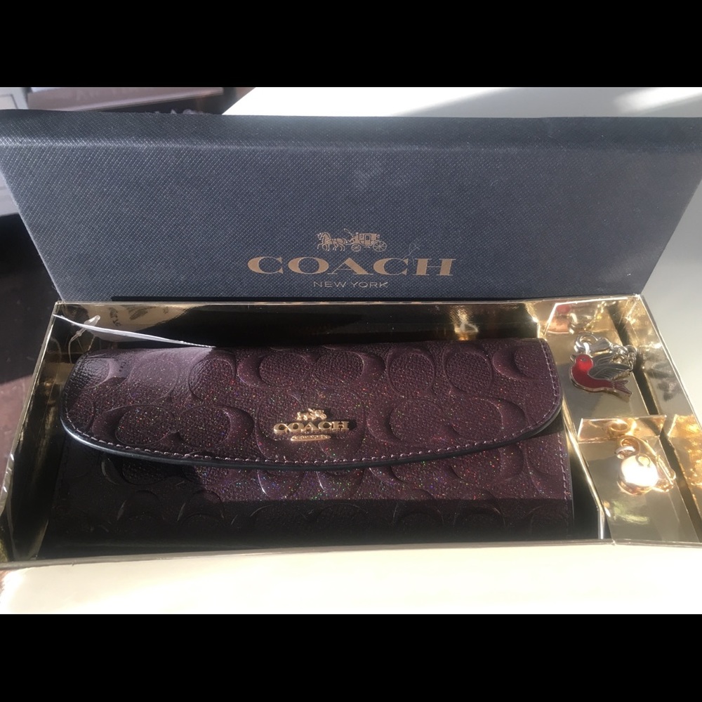 NWT Coach F23397 Oxblood Patent Wallet with Charms